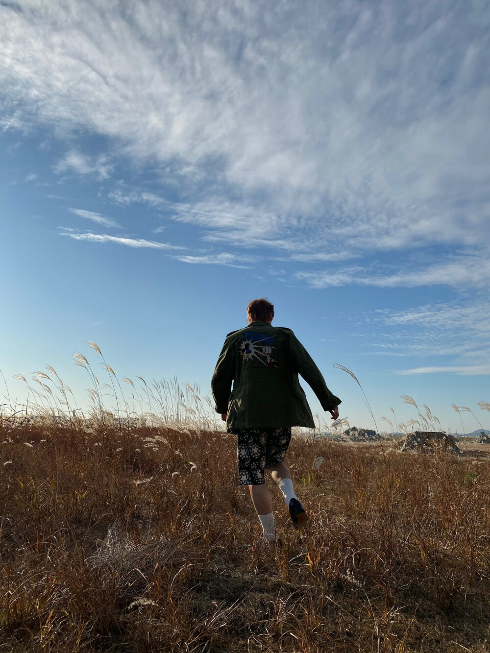 文俊辉（JUN）
❣️ⓈⒺⓋⒺⓃⓉⒺⒺⓃ❣️