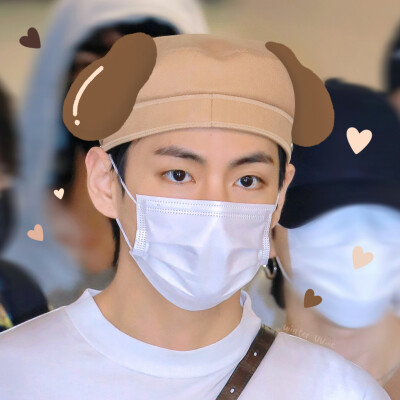 防弹少年团BTS
金泰亨 饭拍
©winterVVine1995