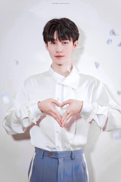  TNT时代少年团，一《我喜欢你》