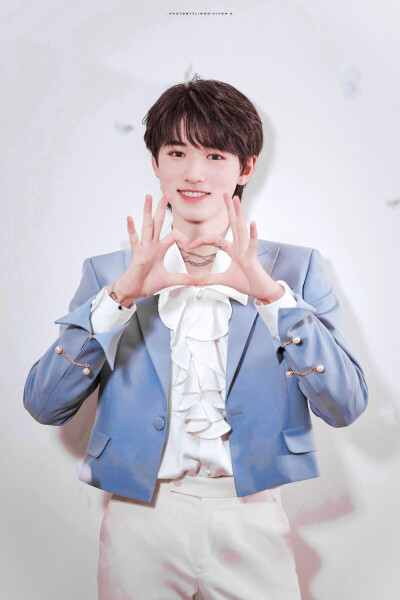  TNT时代少年团，一《我喜欢你》