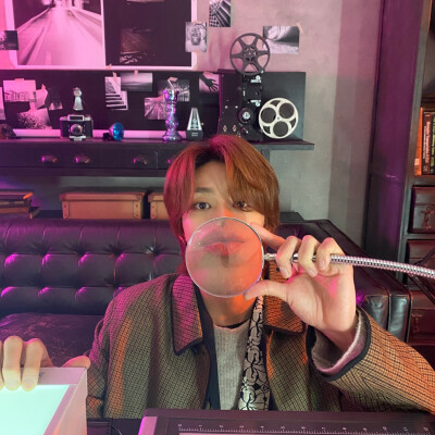 徐明浩（THE8）
❣️ⓈⒺⓋⒺⓃⓉⒺⒺⓃ❣️