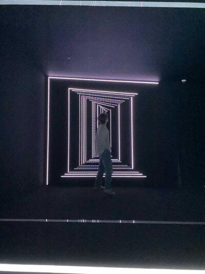 文俊辉（JUN）
❣️ⓈⒺⓋⒺⓃⓉⒺⒺⓃ❣️