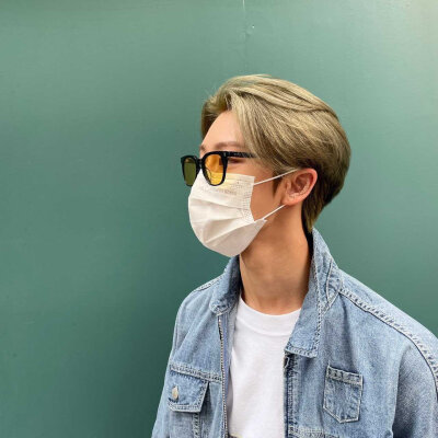 徐明浩（THE8）
❣️ⓈⒺⓋⒺⓃⓉⒺⒺⓃ❣️