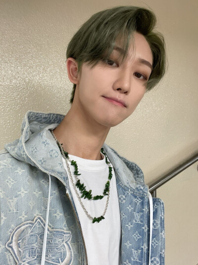 徐明浩（THE8）
❣️ⓈⒺⓋⒺⓃⓉⒺⒺⓃ❣️