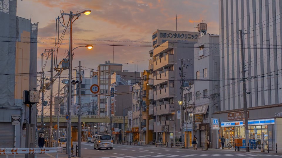 “浅浅夜色中，开始揉进光的颜色”
黄昏小调高清壁纸
图源网络
‖侵删