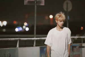 陈飞宇新剧《打火机与公主裙》银发造型！