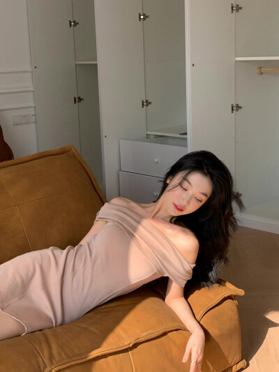 易梦玲
