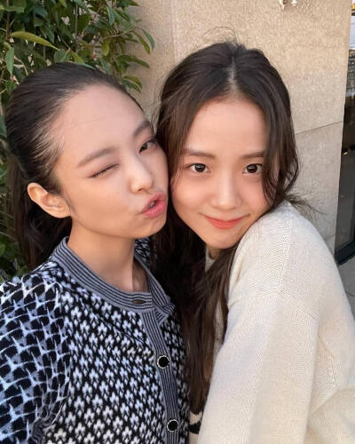 BLACKPINK金智妮Jennie&金智秀Jisoo