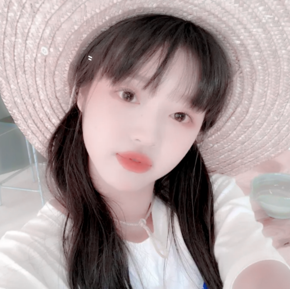 YooA｜公爵家的小女儿 .