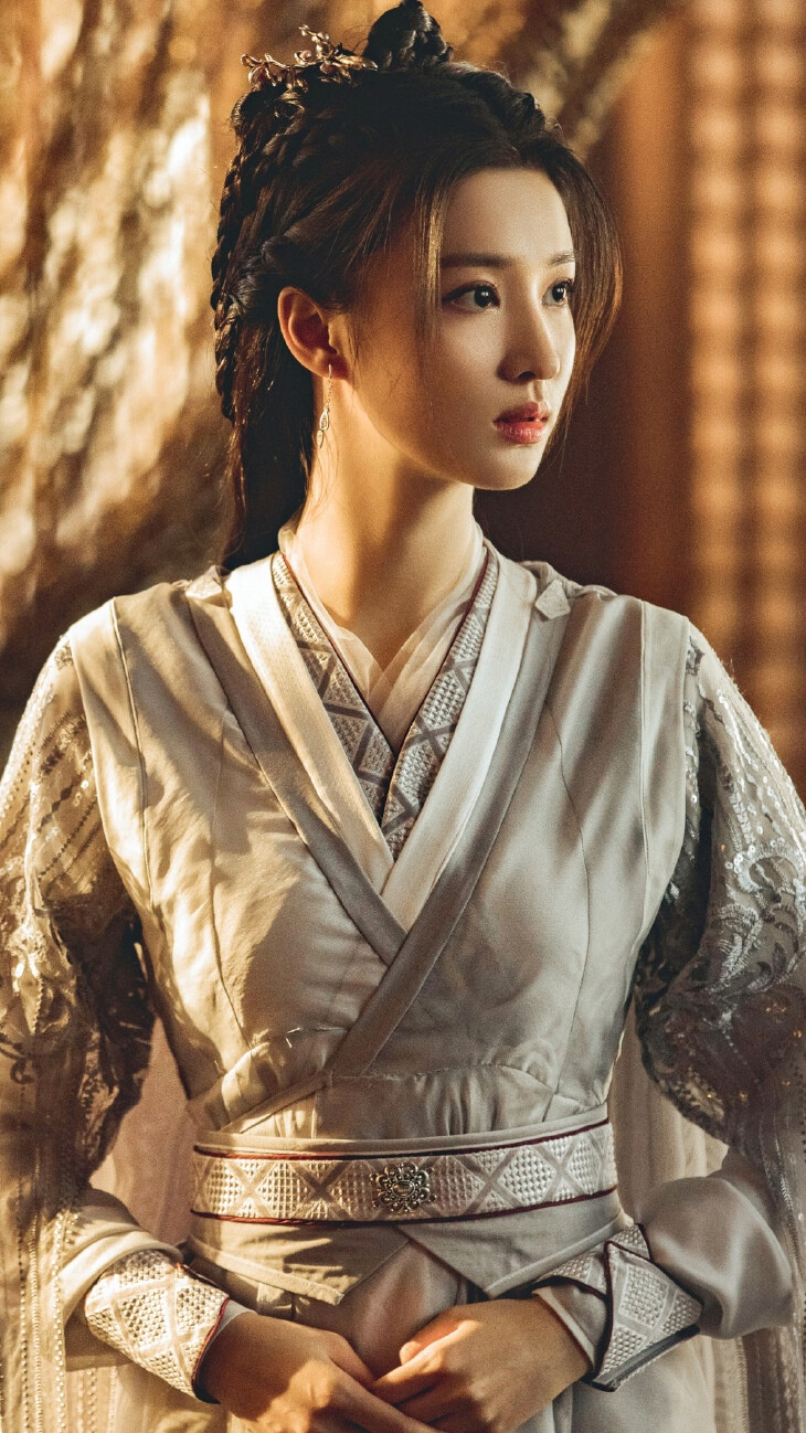 玉骨遥白雪鹭王楚然