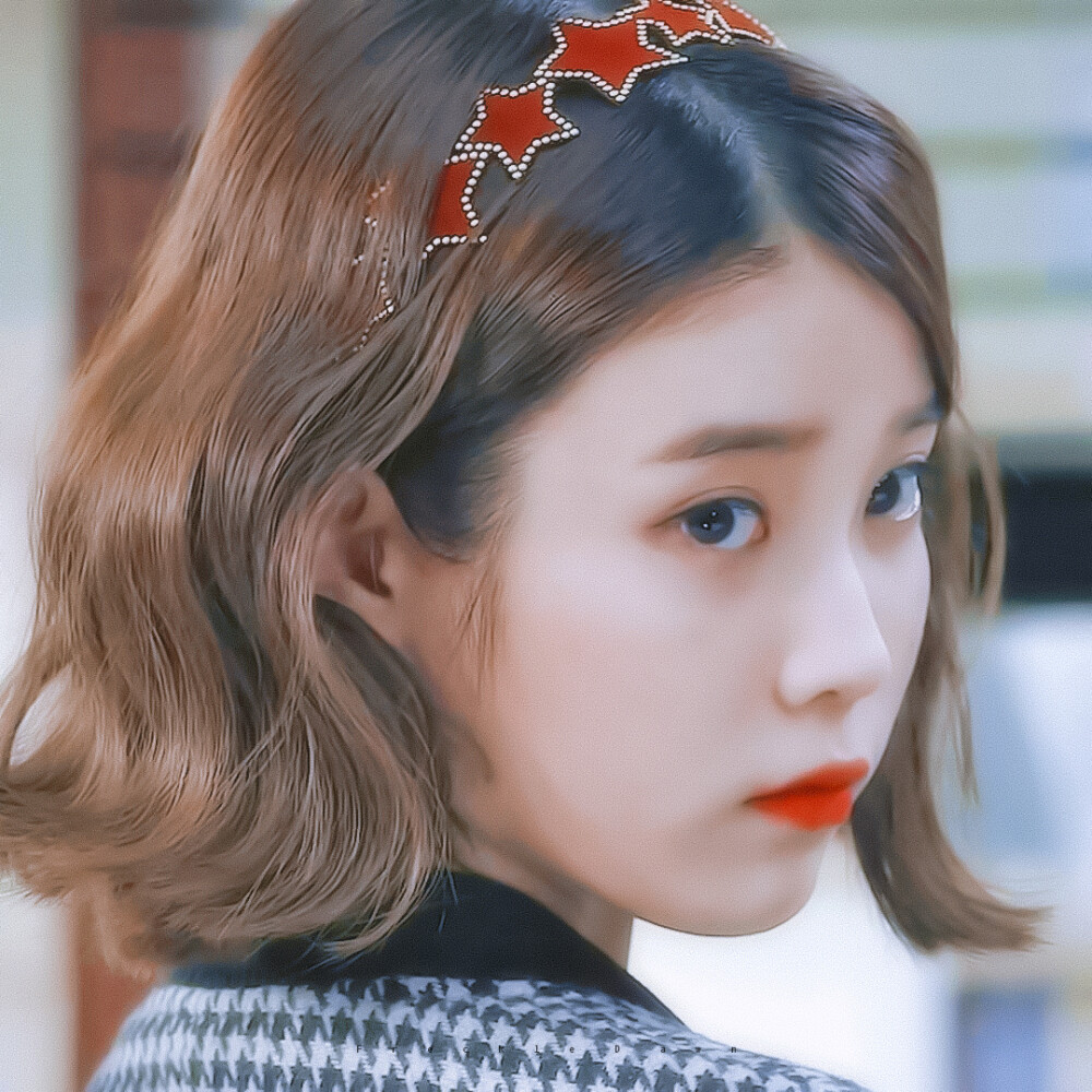 IU 頭像