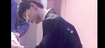 ［马嘉祺］花西子
抱图dd＋点赞哦