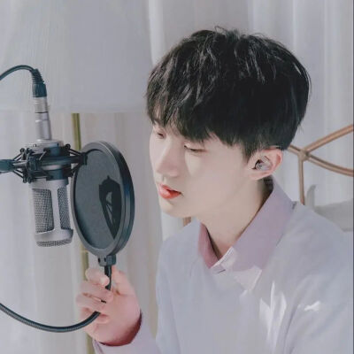 ［马嘉祺］抱图dd＋点赞哦