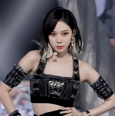 winter金玟庭可二改，二改收藏专辑注明松岛美子