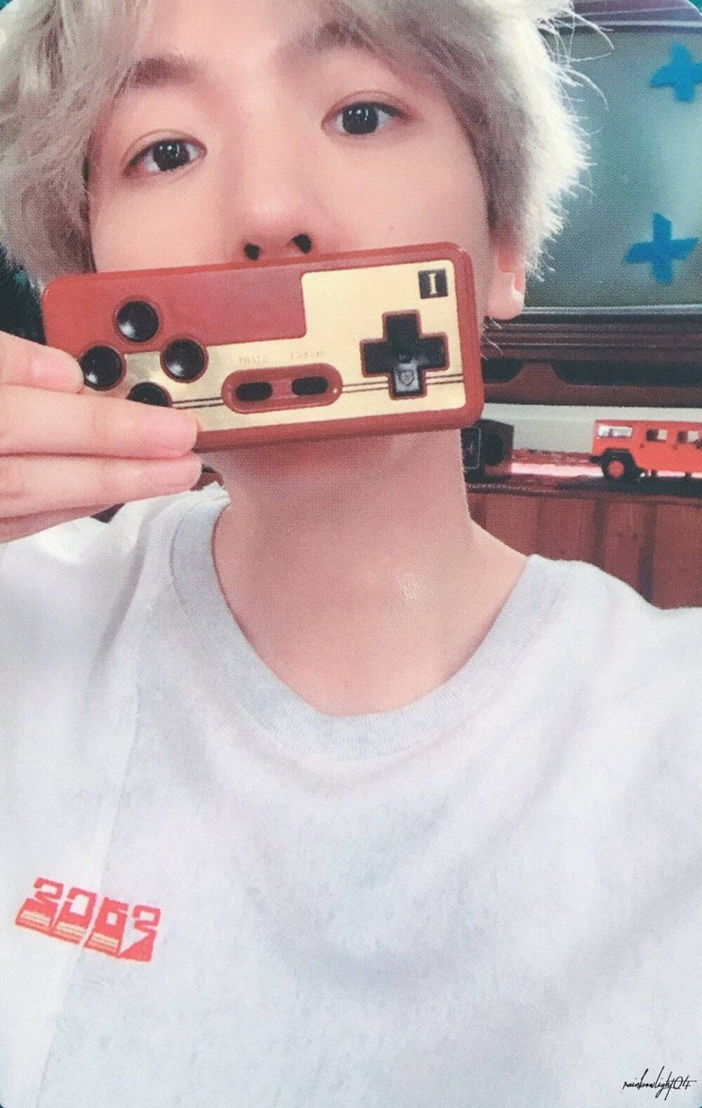 边伯贤