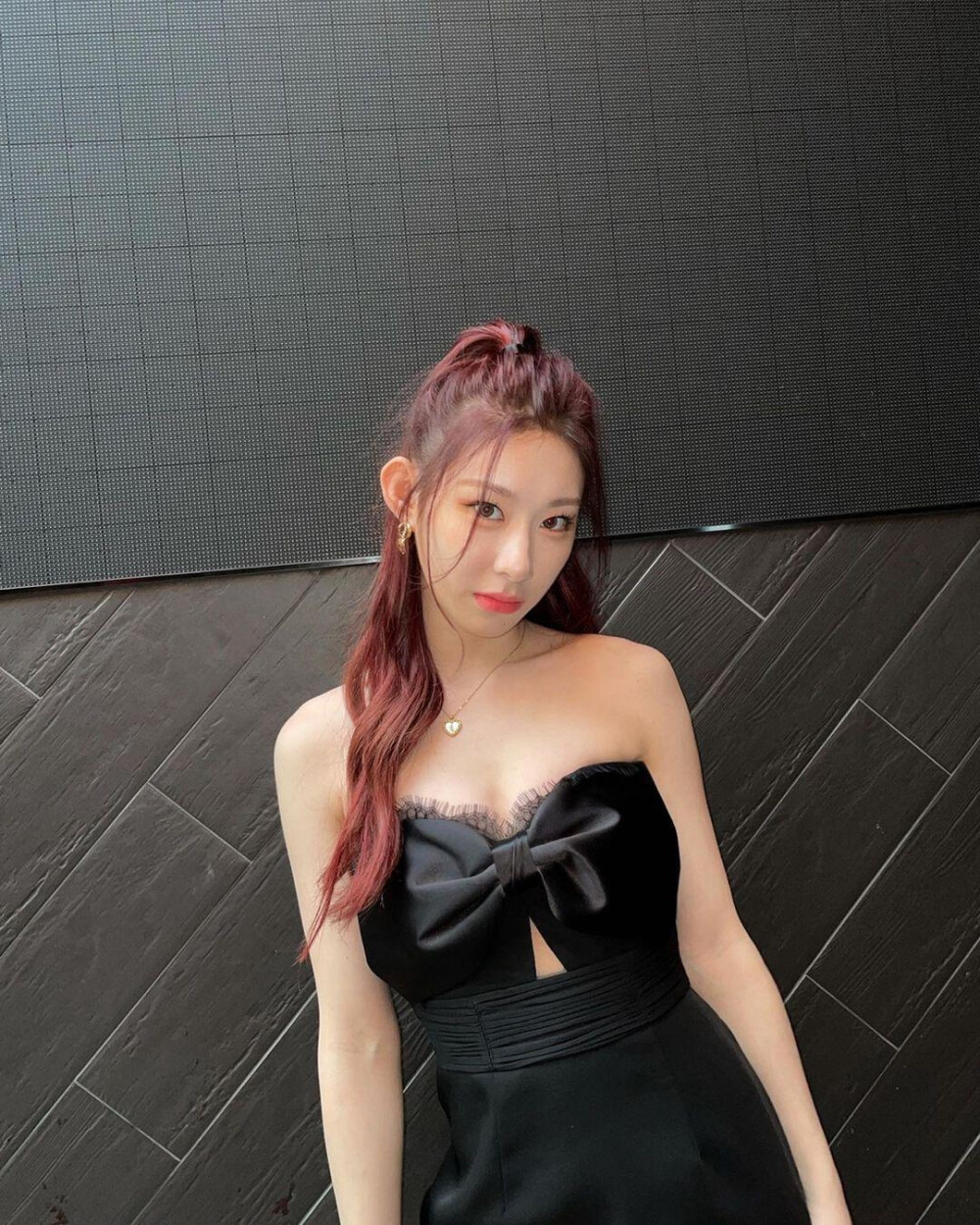 CHAERYEONG 李彩领