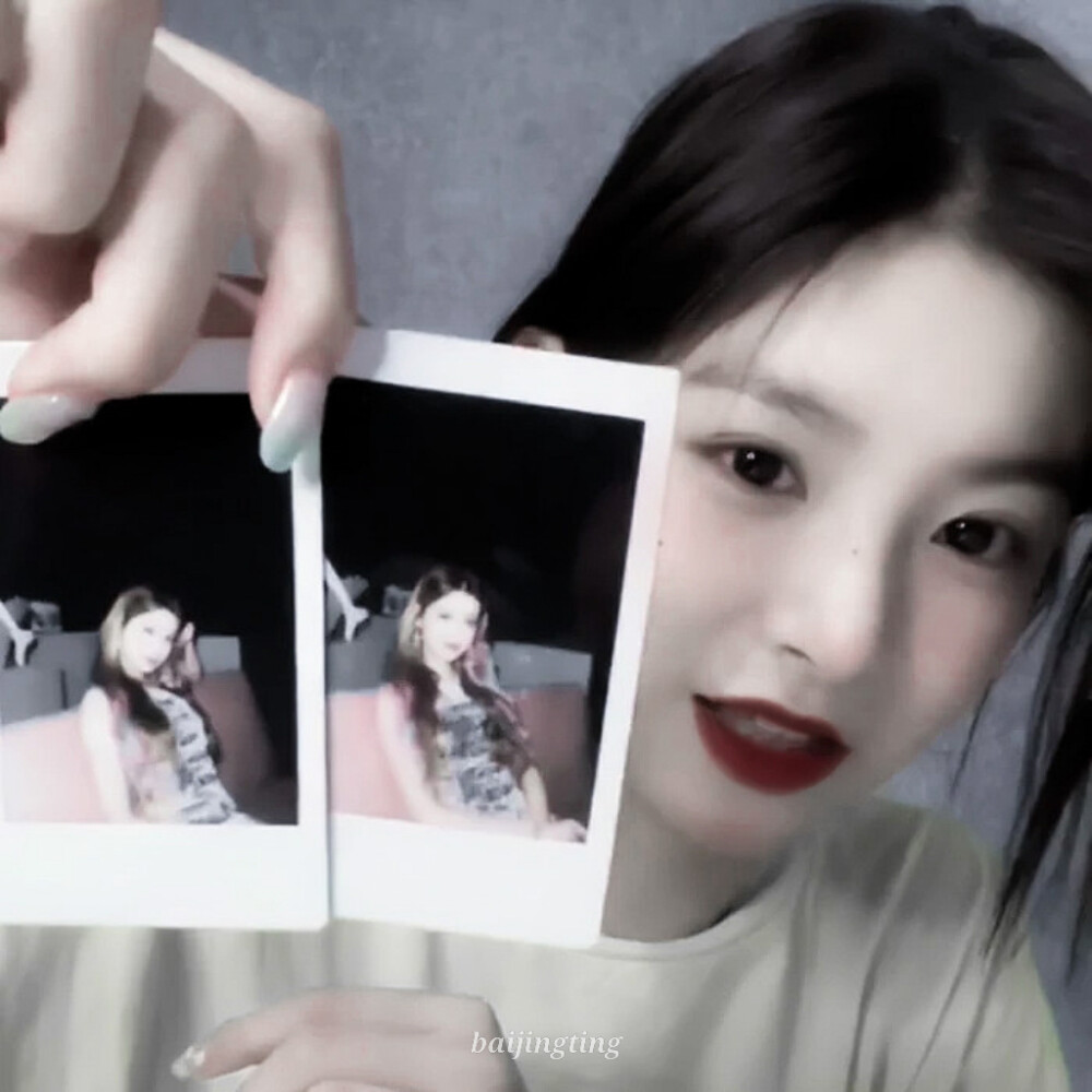 “我们半世相逢，依旧少年如风”
—《暗格里的秘密》
原:赴暒