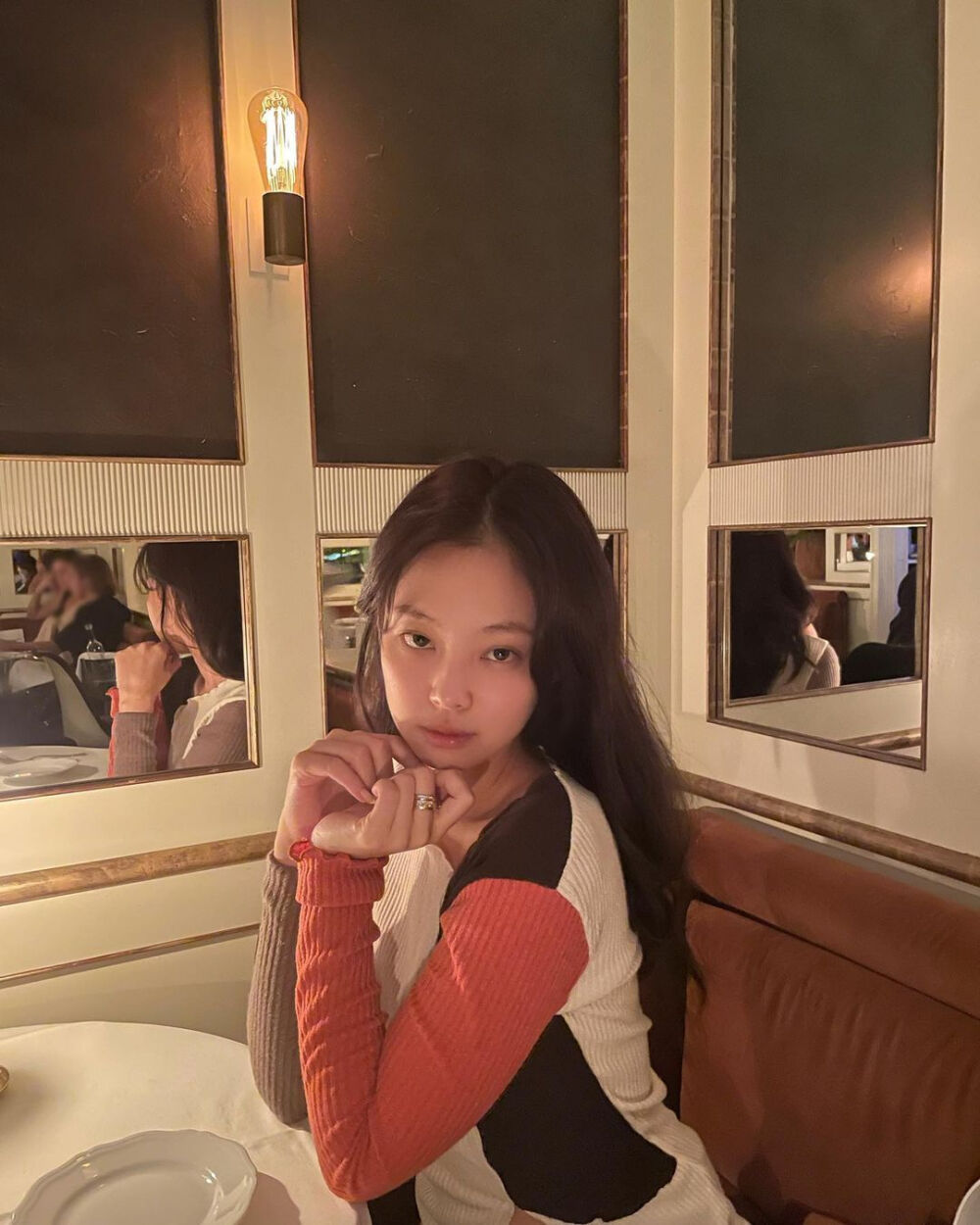 金智妮 JENNIE