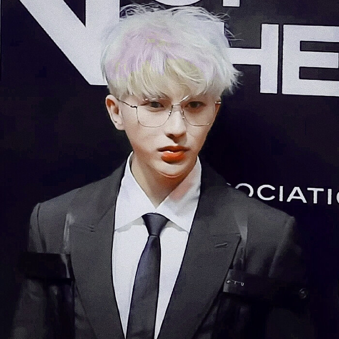 ◎蔡徐坤
原截顾玖玖。