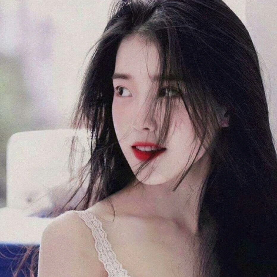 IU！