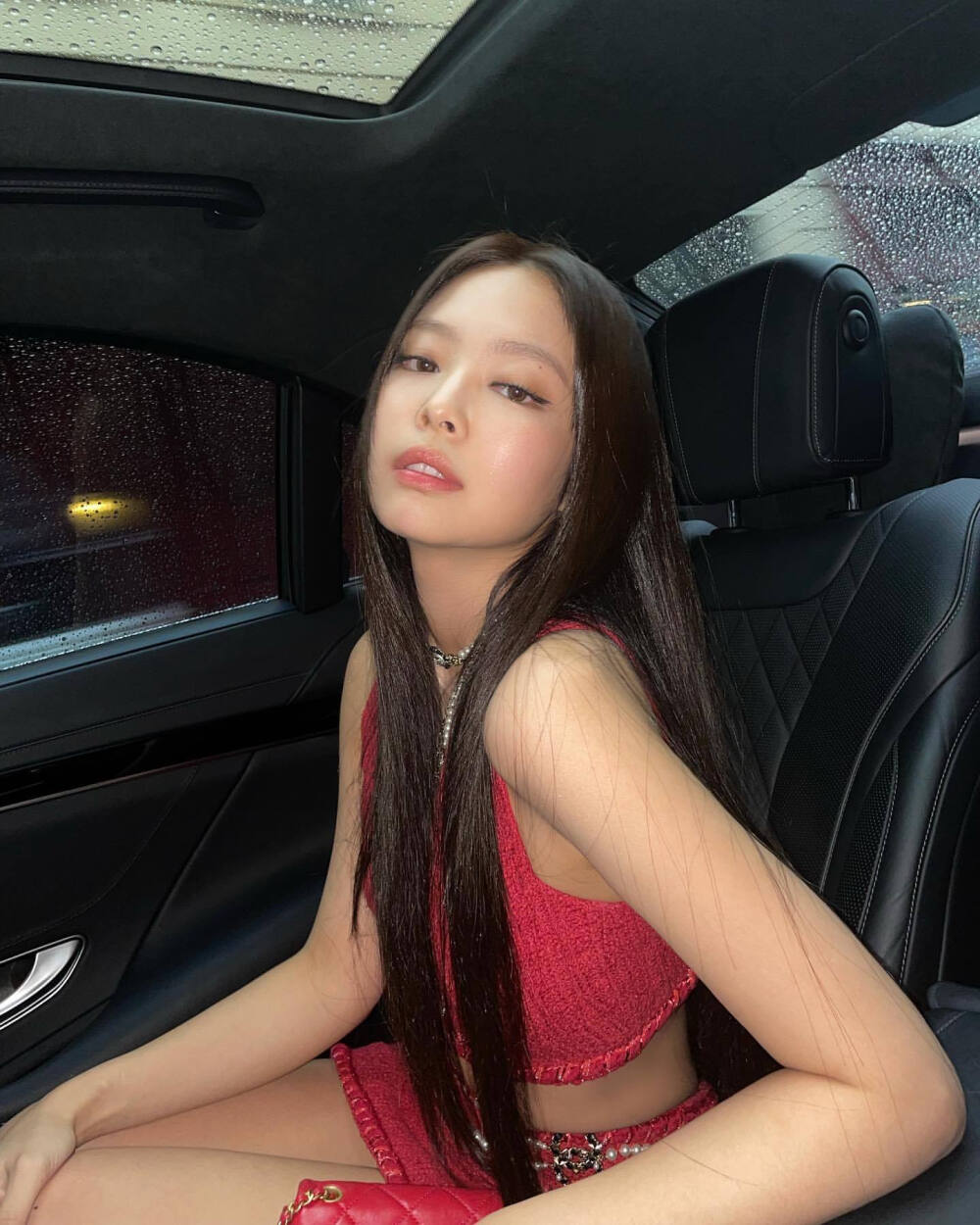 金智妮 JENNIE