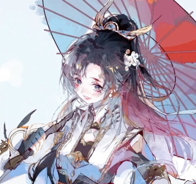 星空迷上了山野，有雾有灯也有归人。
