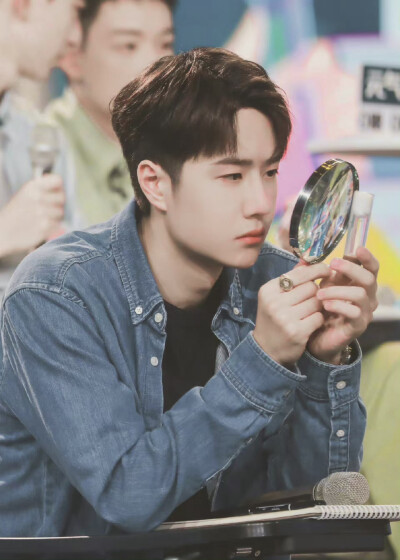 可可爱爱一博博