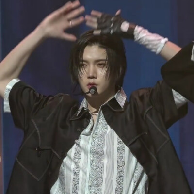 崔珉起可二改丨许柒言
改d