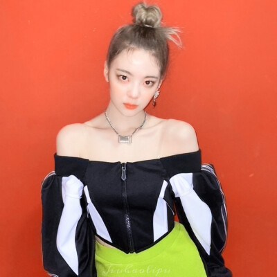 
lia 崔智秀 ITZY
