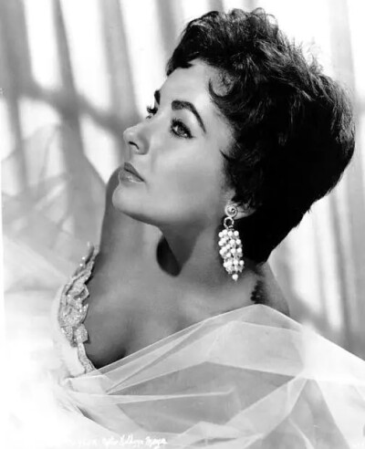 Elizabeth Taylor