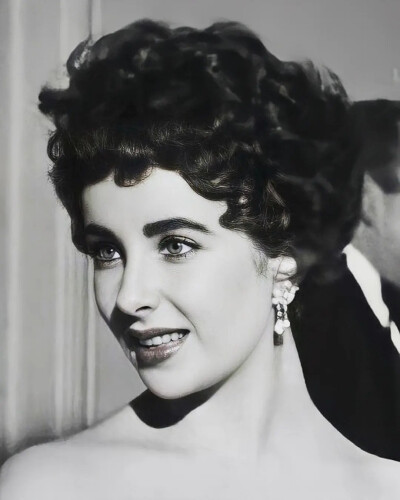 Elizabeth Taylor