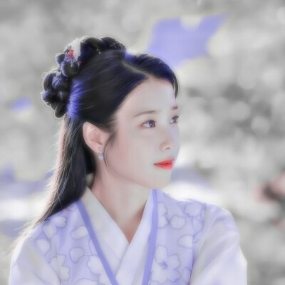 ·丘比特射箭时为什么要蒙着眼睛