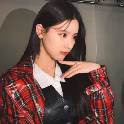 不要像个落难者一样告诉别人你的不幸