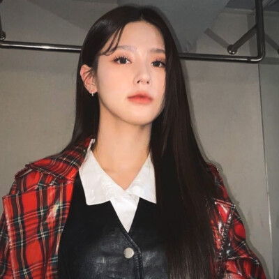 不要像个落难者一样告诉别人你的不幸