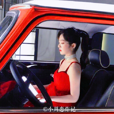 “玫瑰百无禁忌 玫瑰肆意生长 我肆意爱你”
cr.快点林婕
文案自创禁d
抱图dd谢谢