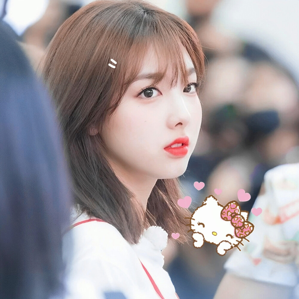  好奇怪 你好像在意我 也好像在意每个人