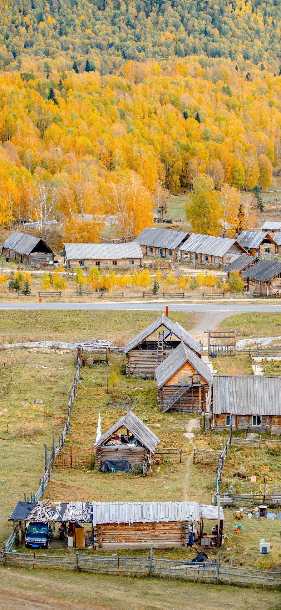 愿与山海共秋色，不与日月争短长。
风里已经有了秋的味道～
摄影：小武拉莫