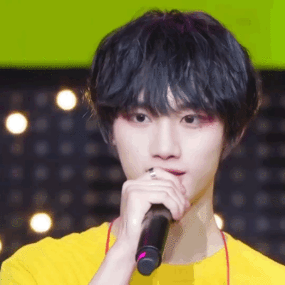 绝美照片丁程鑫yyds