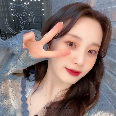 ➻金娜英╎▵喜欢看美女的自拍!!▿