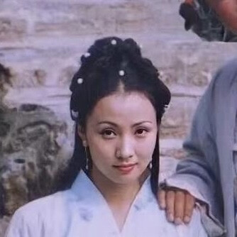 致童年#春光灿烂猪八戒
小龙女 猪八戒（情头）