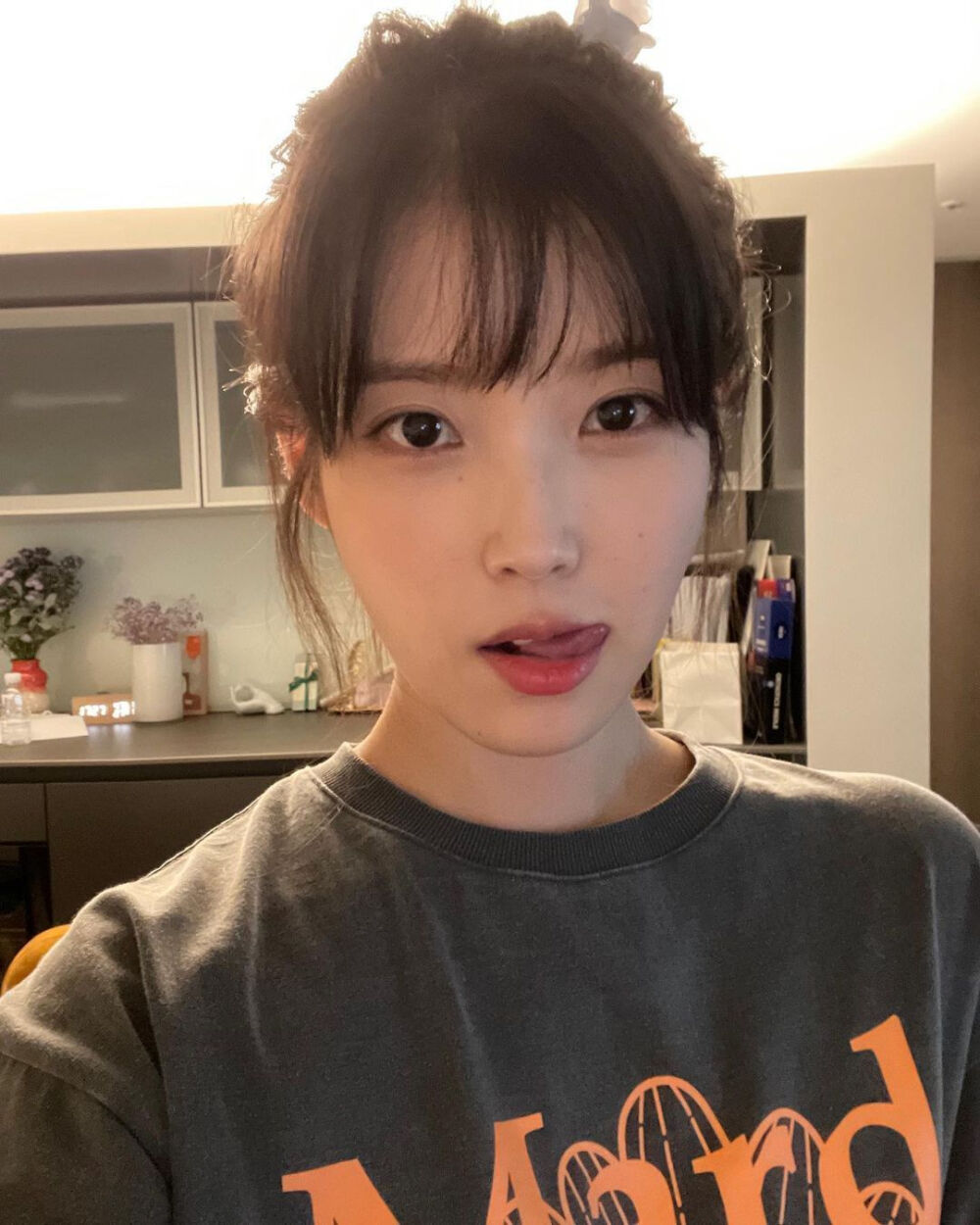 李知恩 iu