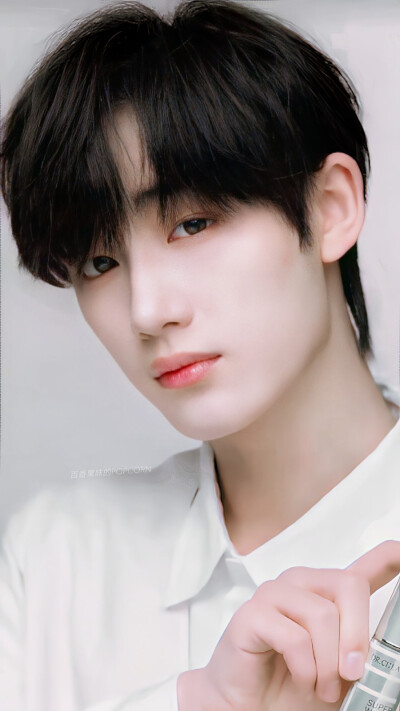 时代少年团
睡前和宝贝一起护肤
cr 百香果味的POOCORN/城野医生代言