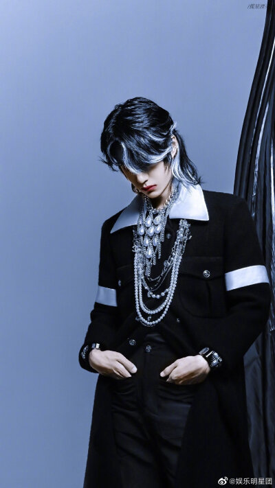 Chanel×WangYiBo (香奈儿×王一博)
2020《我的世界守则》预告照