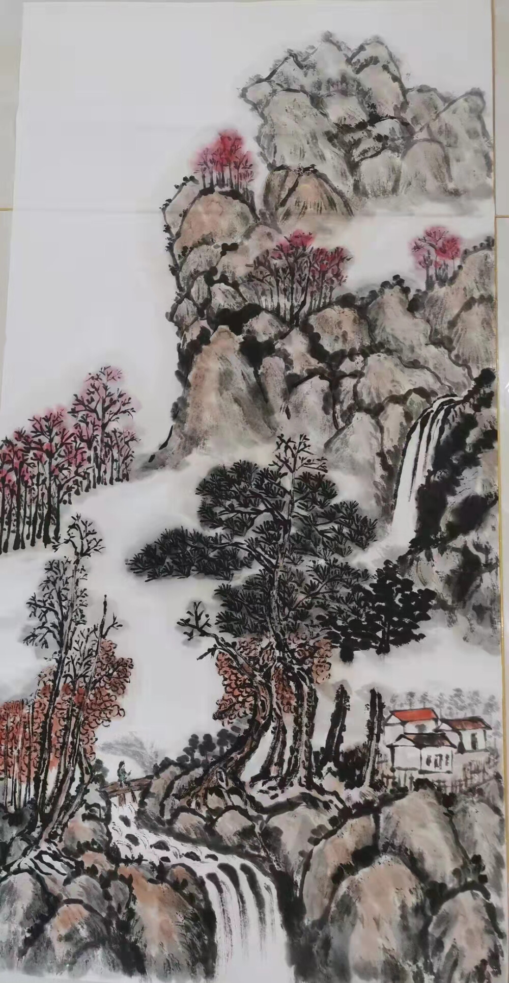 孟贤，山东省济宁市人，业余爱好画画，对于画画这件事情，我一直情有独钟，从心底里喜欢这个，看见喜欢的东西就想把它画下来，也愿意去钻研学习，坚持去学、坚持去画，水平也在慢慢提升。