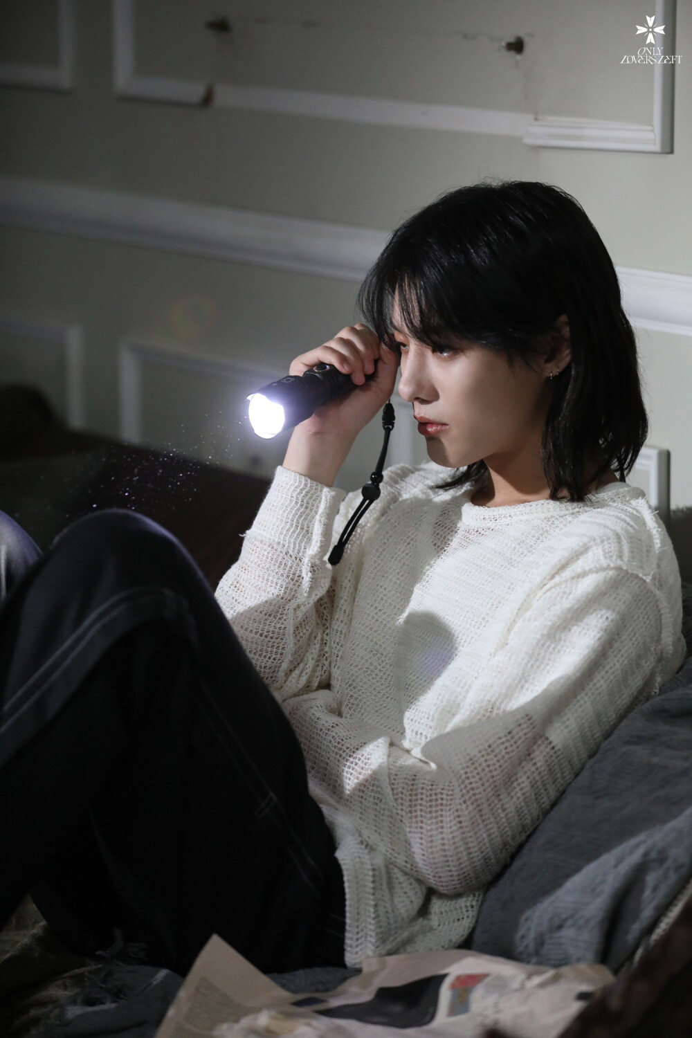 211020 承衍官推更新：
[WOODZ(曹承衍) POST]
WOODZ MV IS BEST BEHIND
#WOODZ #曹承衍 #WAITING
#ONLY_LOVERS_LEFT #OLL