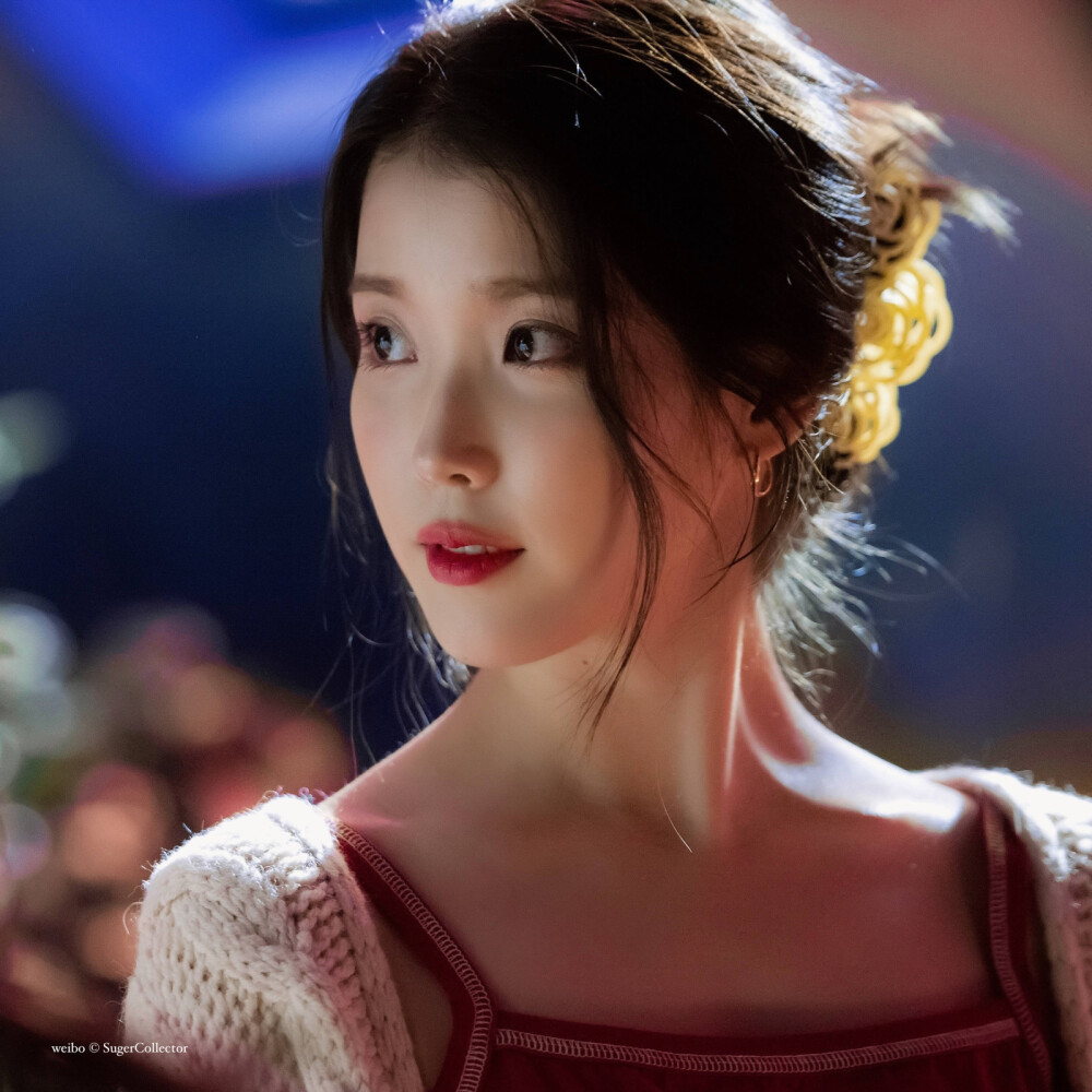 IU | strawberry moon花絮
cr:砂糖收藏家