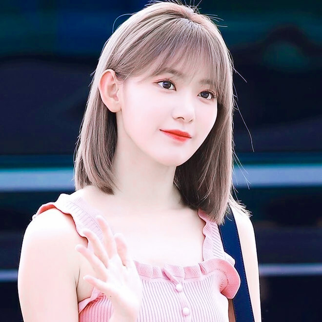 宫脇咲良
©39ynwa