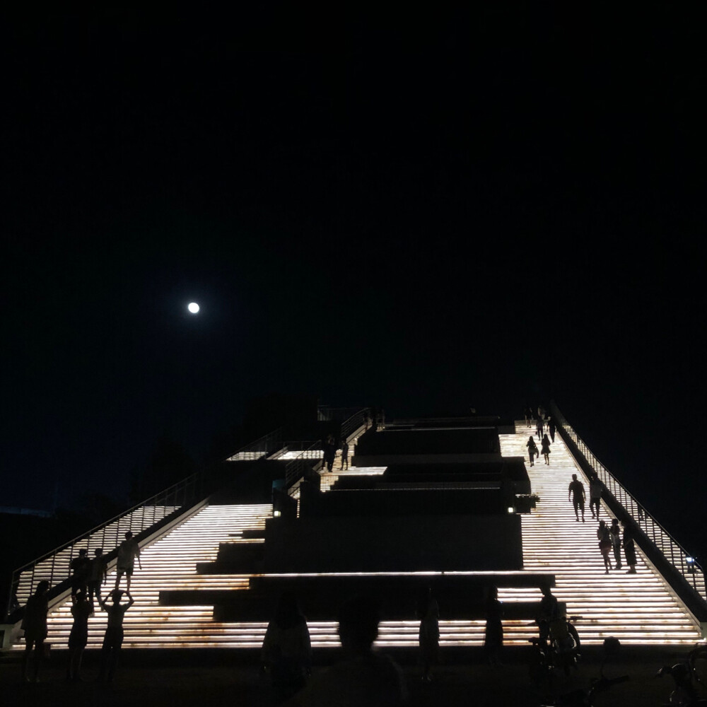 中秋夜 好浪漫啊