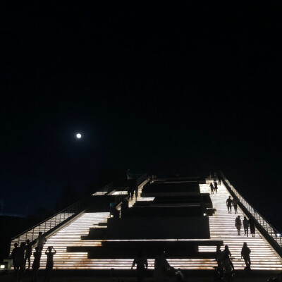 中秋夜 好浪漫啊