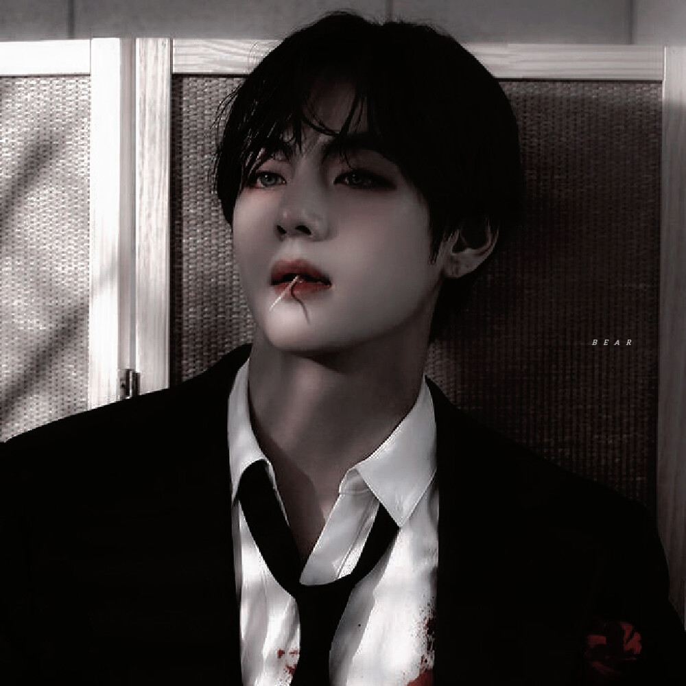 喜欢海 喜欢花 喜欢日出和日落 浪漫的年纪别活的太无趣